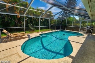 Building Photo - 793 97th Ave N