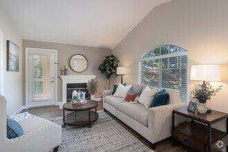 Interior Photo - Hillcrest View
