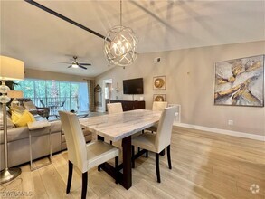 Building Photo - 1120 Sarah Jean Cir