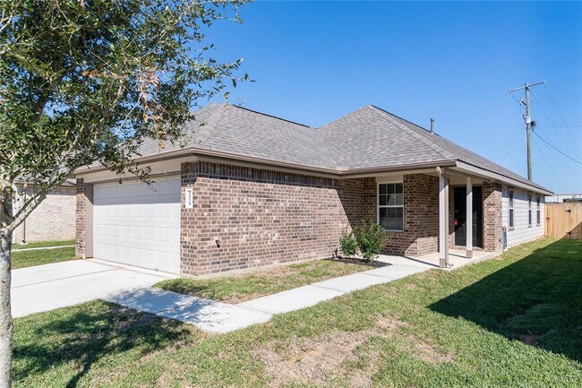 Building Photo - 2529 N Lina Ct
