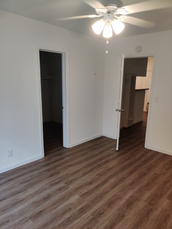 Foto del edificio - 2642 W Porter Ave