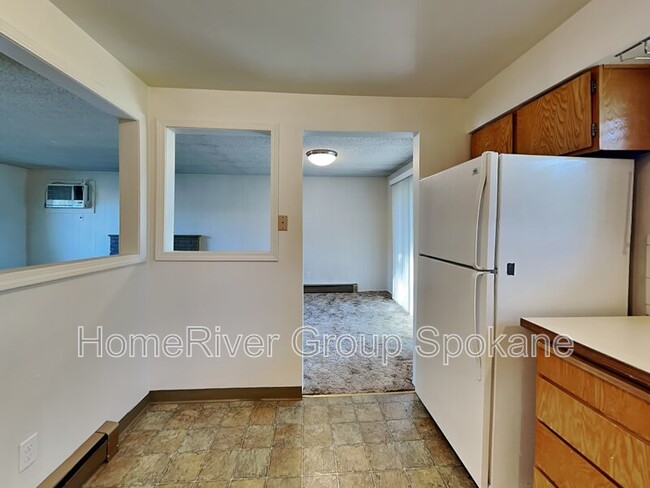 Building Photo - 8808 N Calispel St