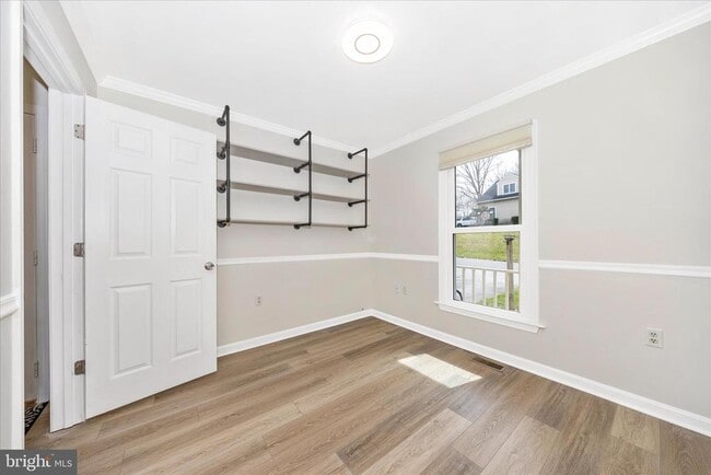 Building Photo - 6634 Rockridge Rd