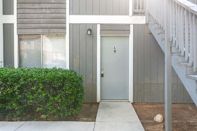 Foto del edificio - 733A Pointe Court