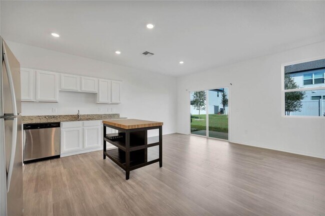 Foto del edificio - 840 Grandin St