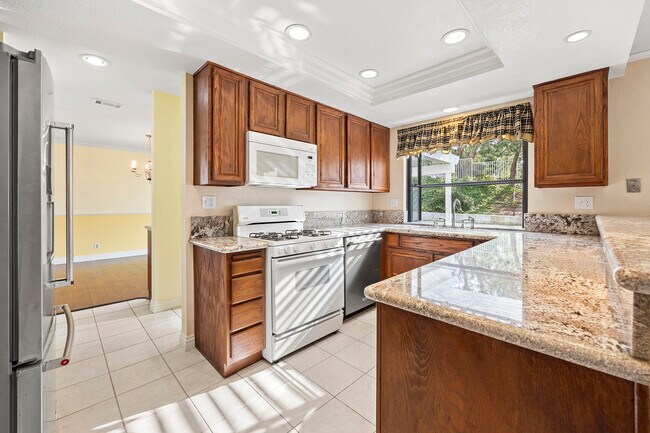 Building Photo - 7960 Altair Ln