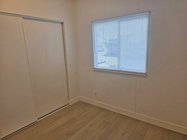 Foto del edificio - 515 River Rd