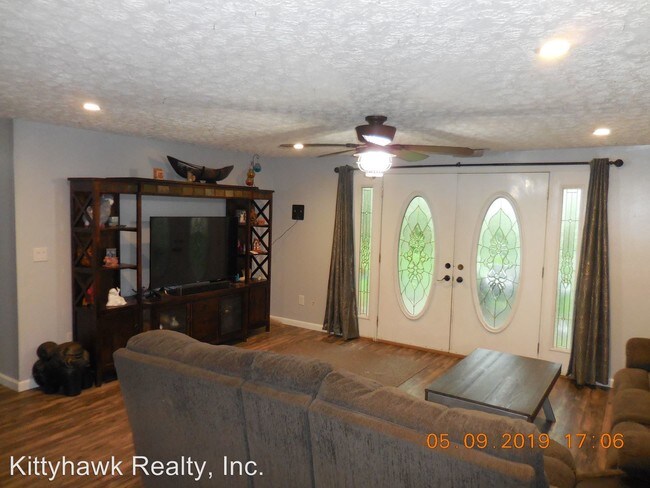 Foto del edificio - 4 br, 2 bath House - 5988 Longford Road