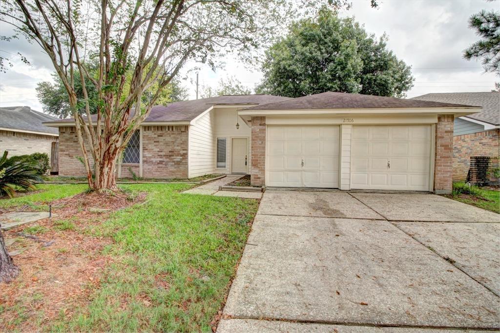 Primary Photo - 21706 Nickerton Ln