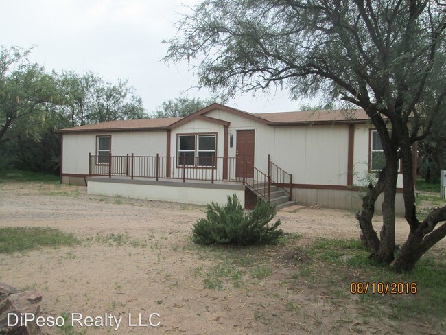 Building Photo - 1547 E Benson Airport Rd