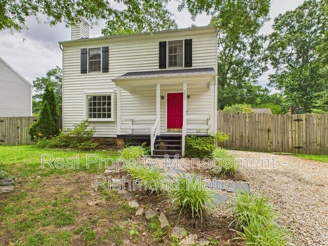 Building Photo - 1917 Millsap Ln