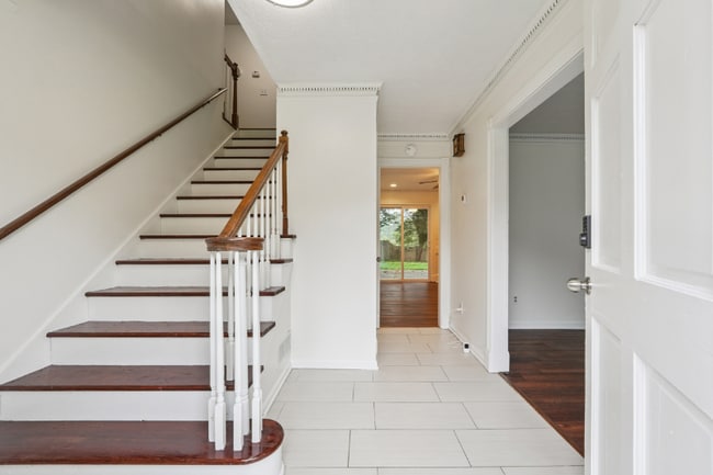 Building Photo - 1416 Manchester Ct SW