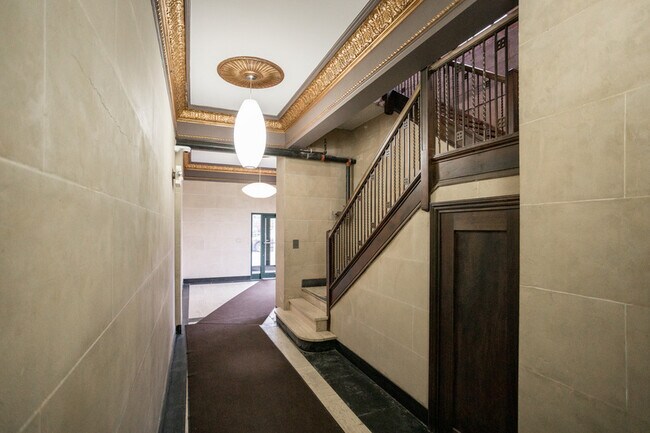 Foto del edificio - 41 Burroughs St