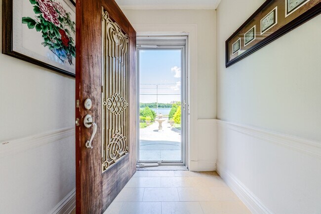 Foto del edificio - 72 Beacon St