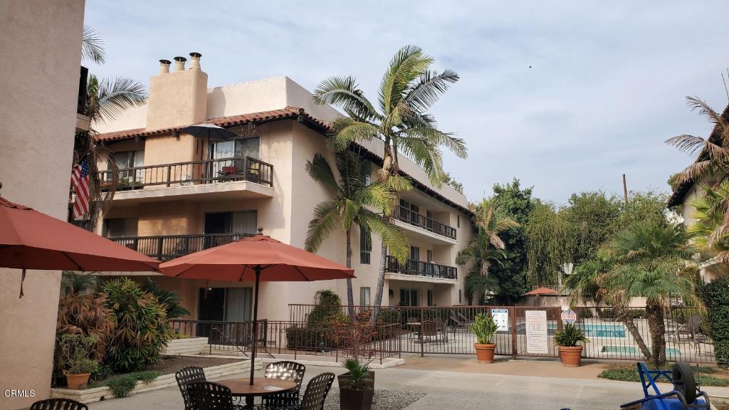 Primary Photo - 1127 E Del Mar Blvd