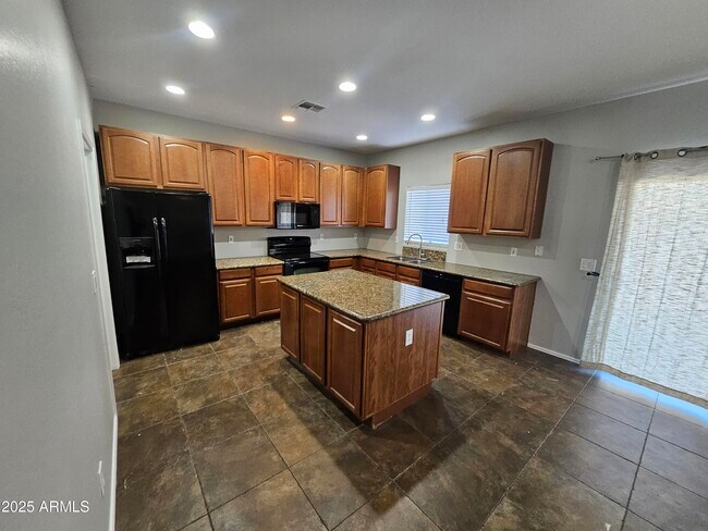 Foto del edificio - 1294 W Agrarian Hills Dr