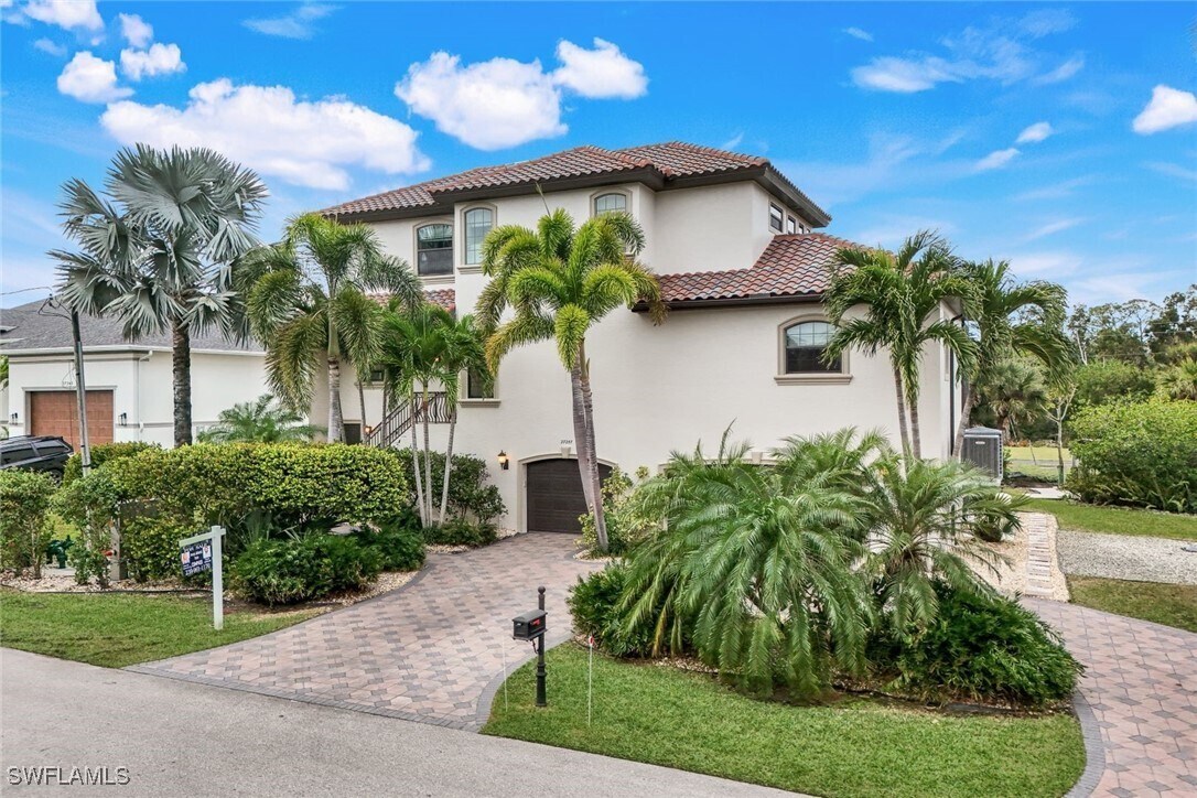 Foto principal - 27257 Patrick St