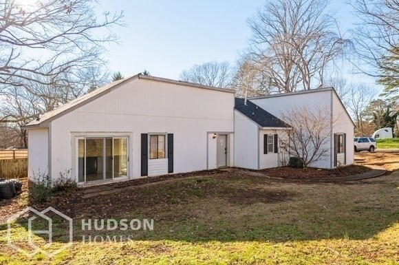 Foto principal - 1886 Thoreau Ct