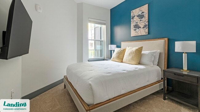 Building Photo - 944 Broadcast Pl