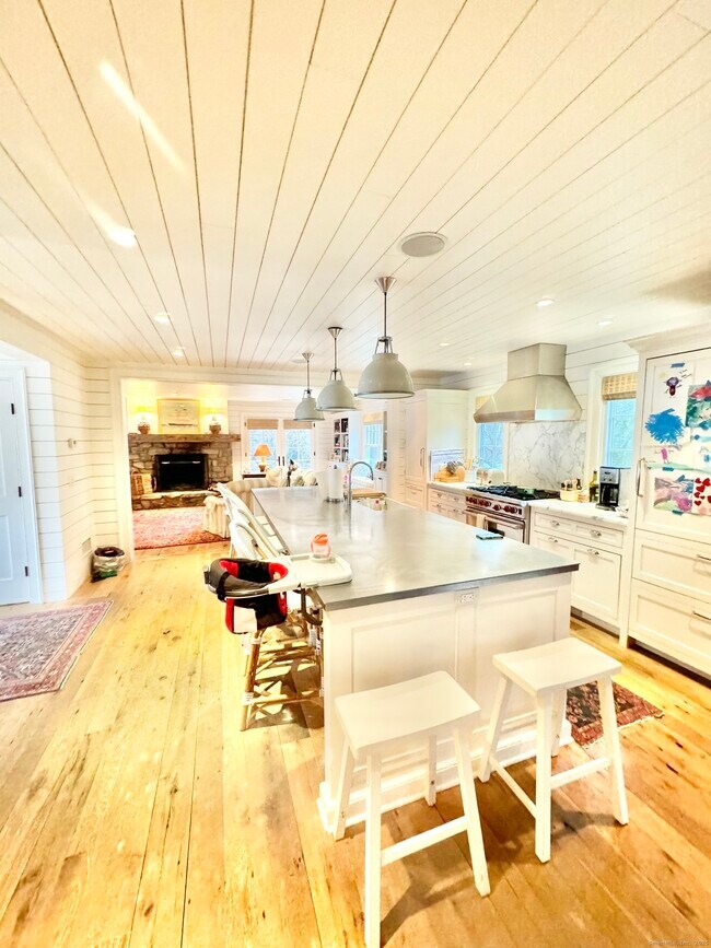 Foto del edificio - 9 Barclay Ct