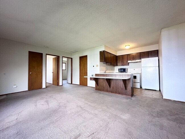 Building Photo - SBGC01