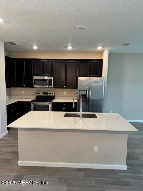 Foto del edificio - 12634 Josslyn Ln
