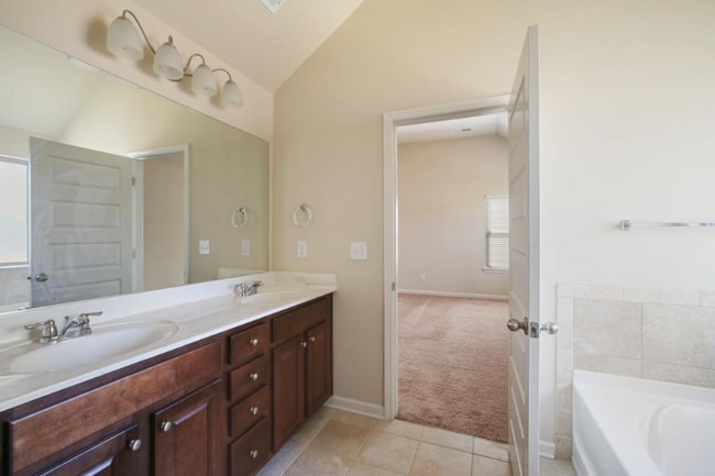 Foto del edificio - 774 Courts of Hampton