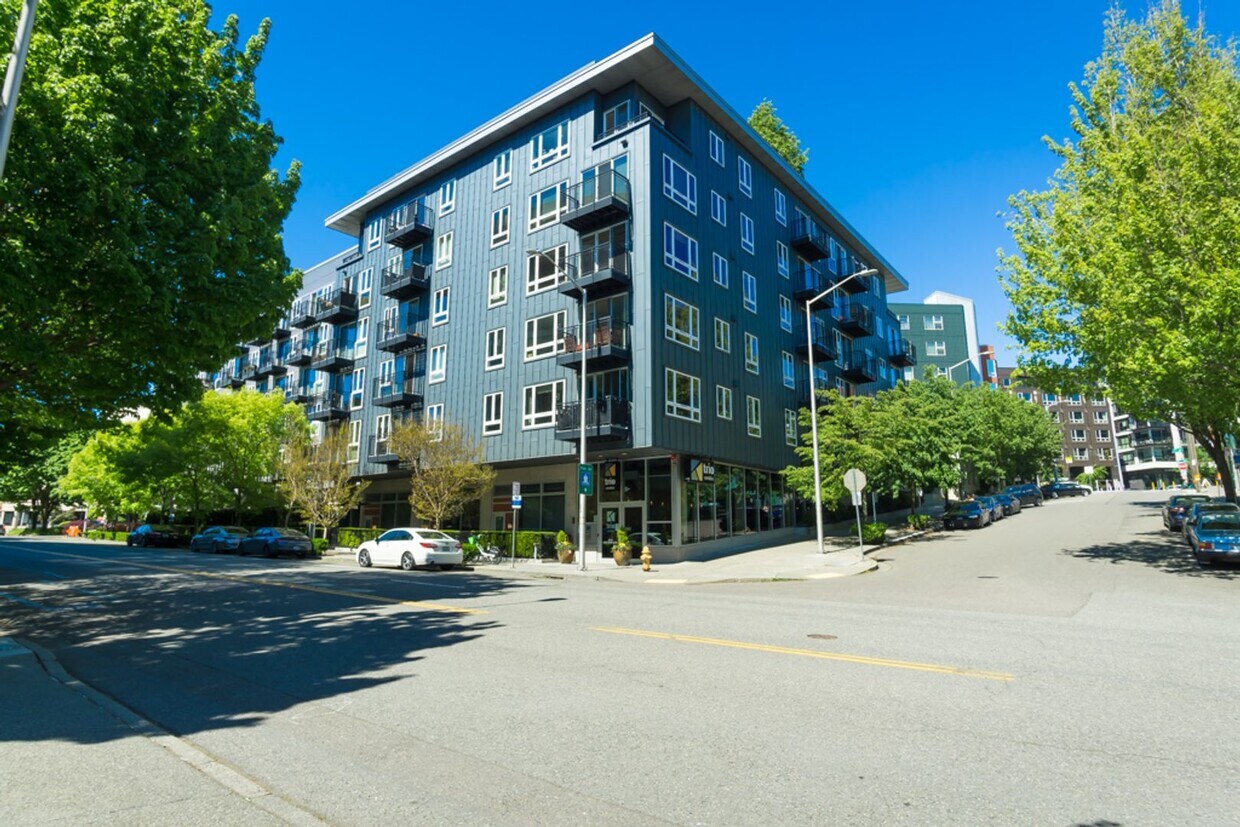 Foto principal - 2Bd/2Ba Seattle Condo