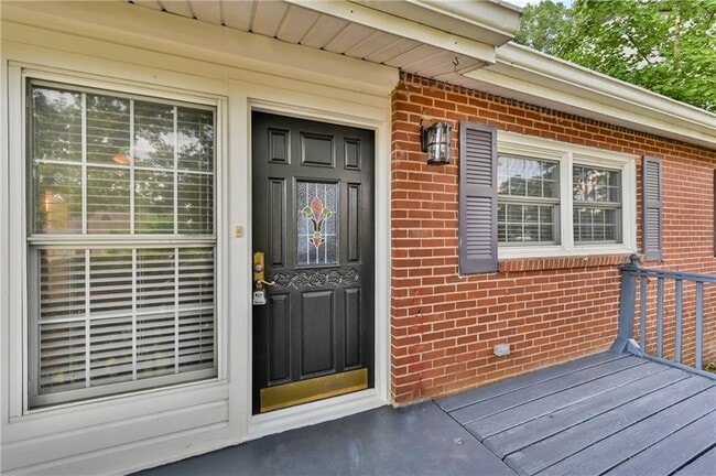 Foto del edificio - 2454 Drew Valley Rd NE