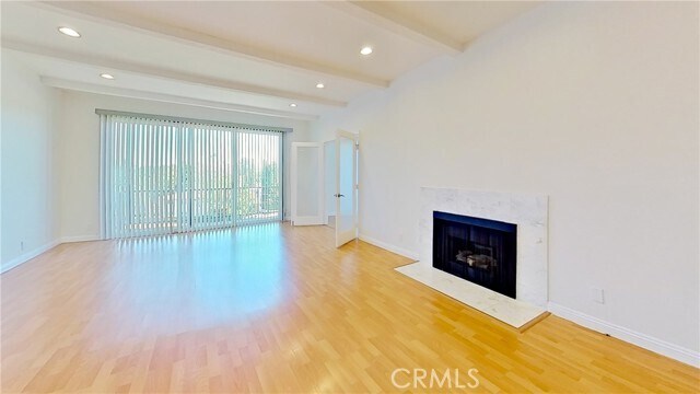 Building Photo - 4454 Ventura Canyon Ave
