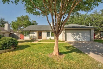 Building Photo - 3605 Palomar Ln