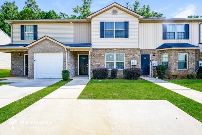 Building Photo - 2215 Marlin Dr