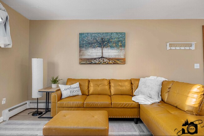 Foto del edificio - 4401 Reka Dr