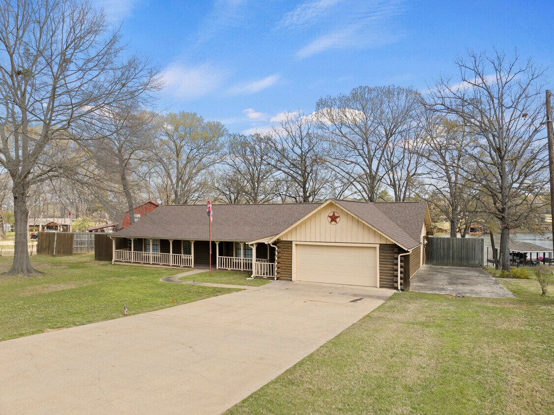 Foto principal - 31 County Rd 2132