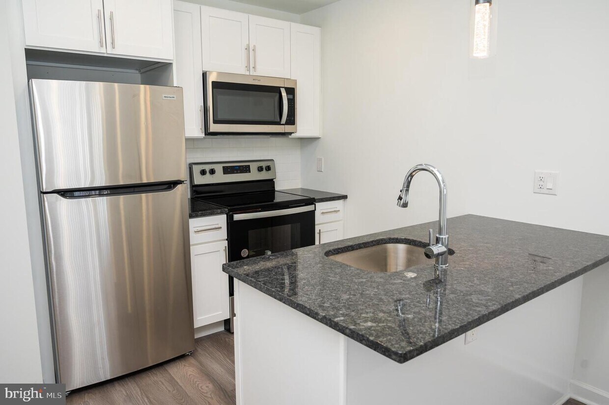 Foto principal - 2333 Germantown Ave