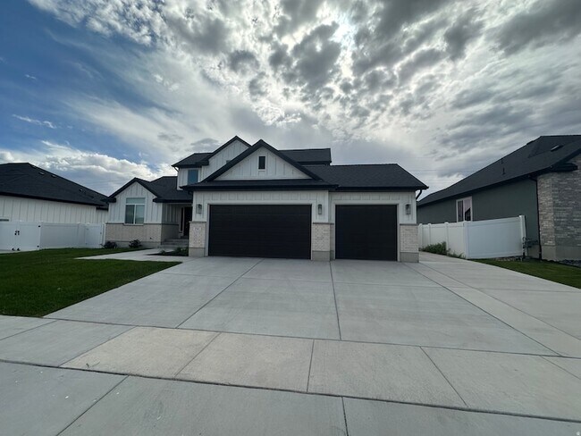 Foto del edificio - 2541 N Fall Breeze Wy