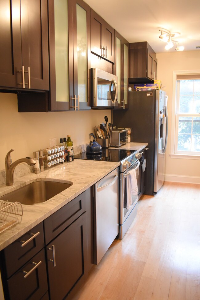 Encimeras de granito - 1612 Belmont St NW