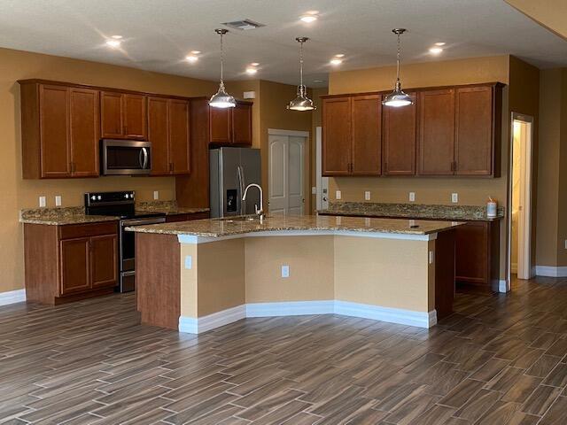 Building Photo - 4582 San Fratello Cir