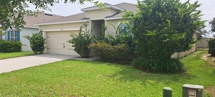 Building Photo - 2487 White Lilly Dr