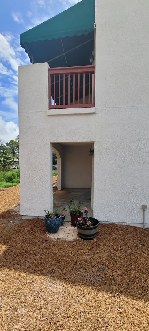 Building Photo - 8730 Thomas Dr