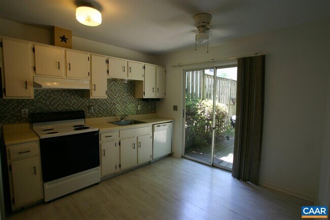 Building Photo - 106 Pepper Pl