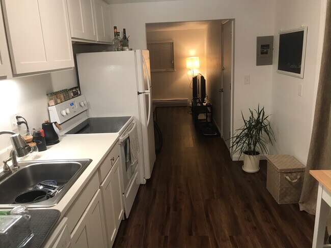 Foto del edificio - 1310 S Coffman St