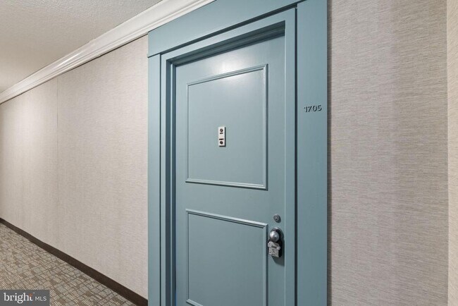 Foto del edificio - 309 Yoakum Pkwy
