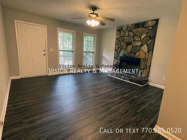 Building Photo - 270 Sage Dr.