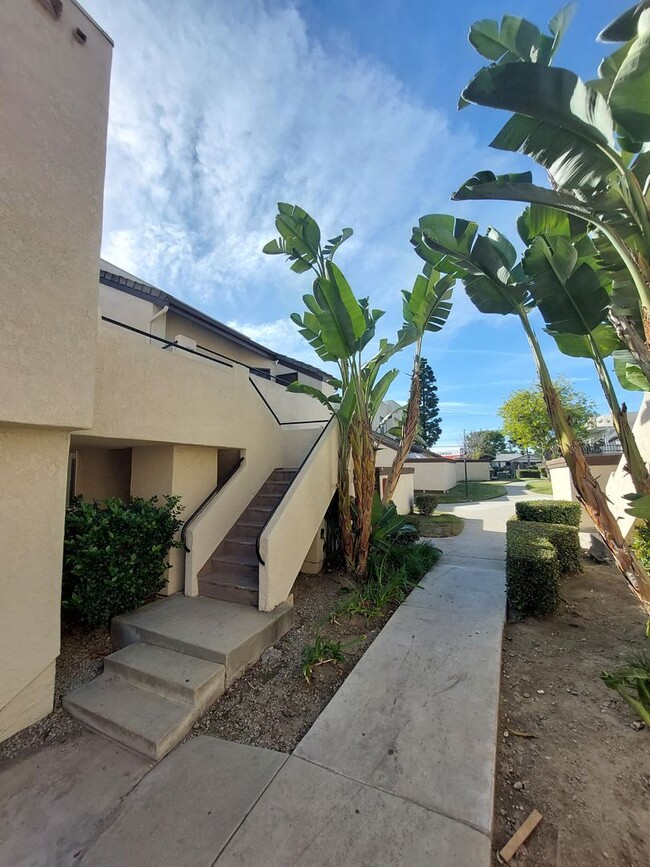 Building Photo - AVAILABLE NOW! Ontario Apt. in a gated com...
