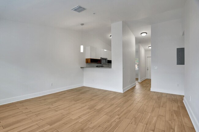 Foto del edificio - 2926-2932 NW 92nd Ave