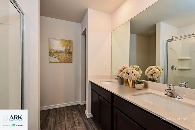 Foto del edificio - 852 Youngreen Dr