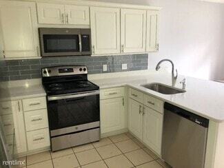 Foto del edificio - 2001 N Berwick Dr