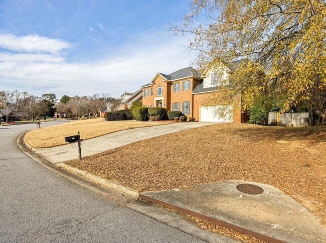 Building Photo - 1114 Rivershyre Dr