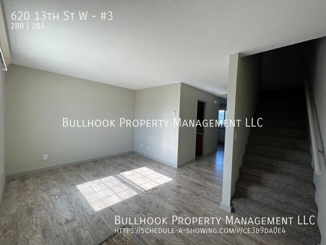 Building Photo - 620 13th St W